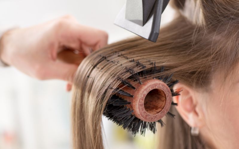 Does Blow Drying Your Hair With Cold Air Straighten It?