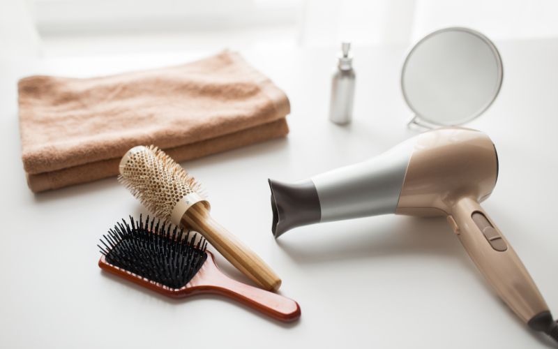 How To Hair Dryer Brush?