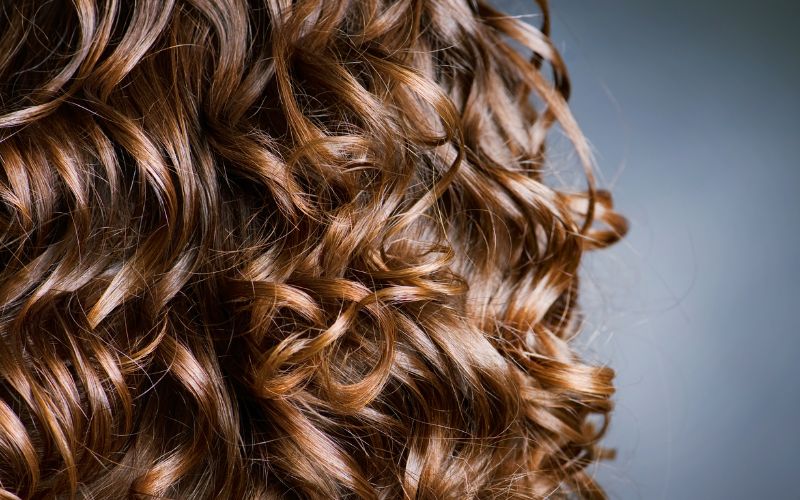 How To Make Your Hair Curly With Straightener?